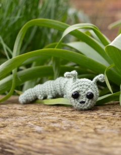 Sylvia the Caterpillar Kit