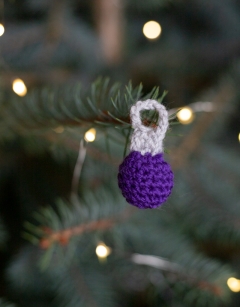 Mini Bauble Garland