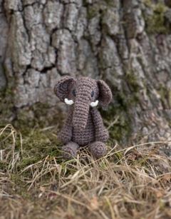 Mini Albus the African Elephant Kit